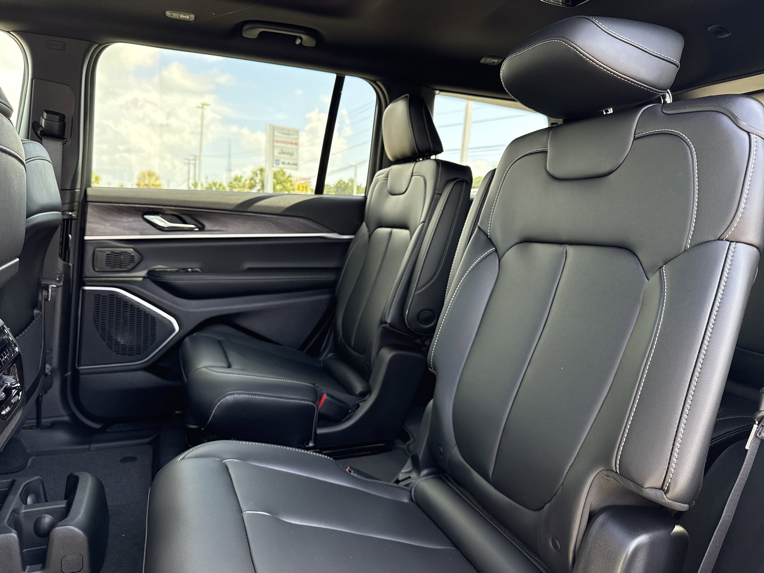 New 2026 Jeep Grand Cherokee L For Sale in North Charleston - VIN