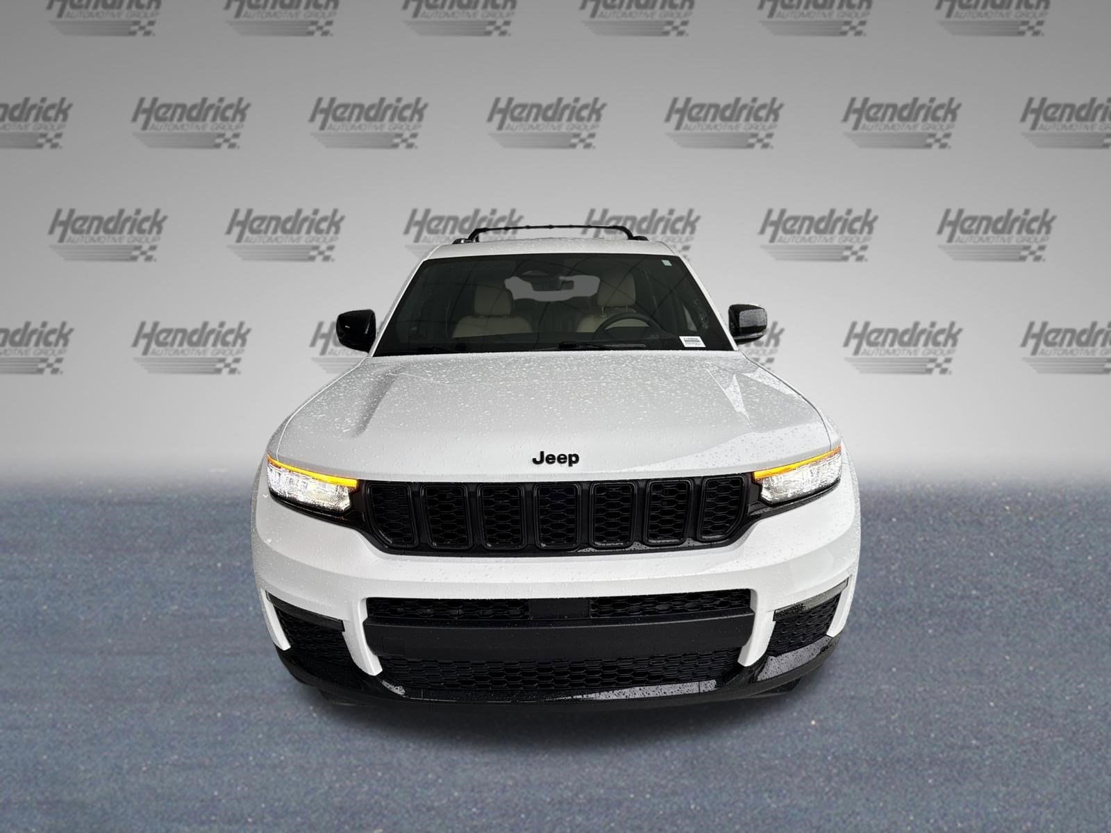 2025 Jeep Grand Cherokee L Limited photo 2