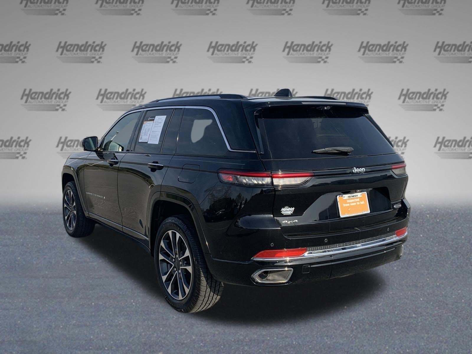 2023 Jeep Grand Cherokee Overland photo 6