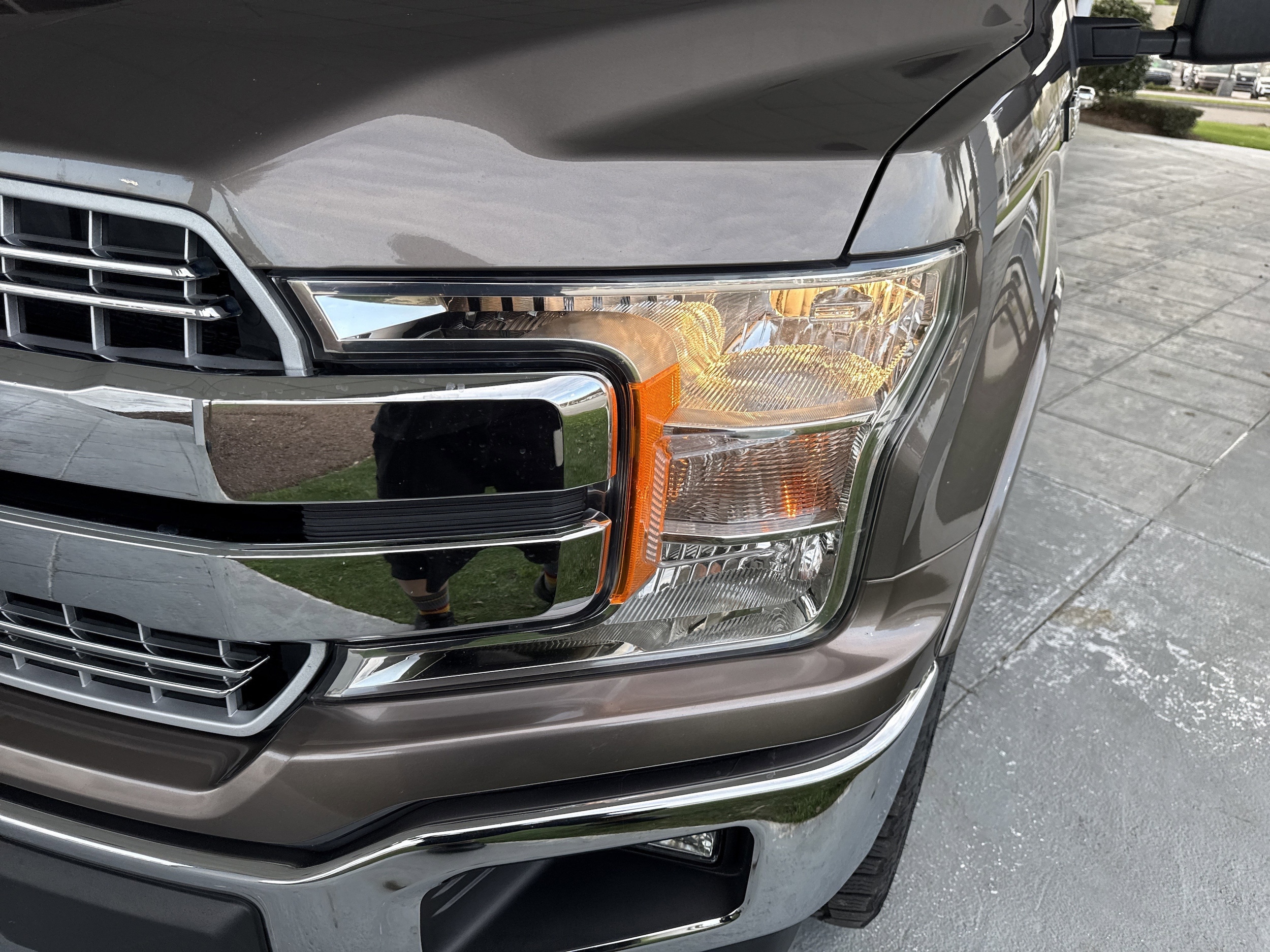 2020 Ford F-150 LARIAT photo 5