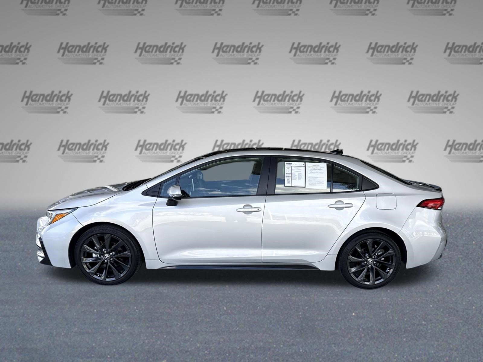 2023 Toyota Corolla XSE photo 6