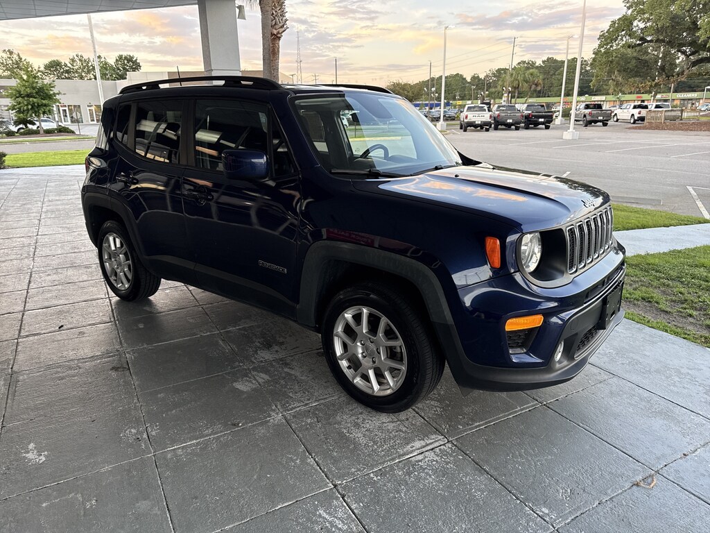 Used 2020 Jeep Renegade Latitude SUV