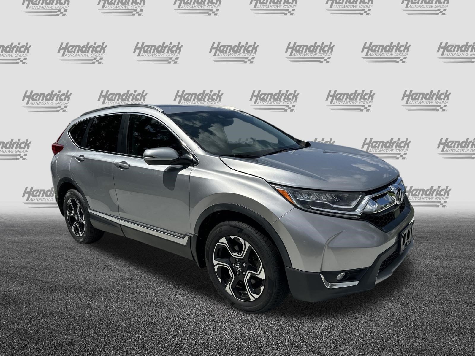 Used 2017 Honda CR-V Touring with VIN 5J6RW2H93HL059715 for sale in Huntersville, NC