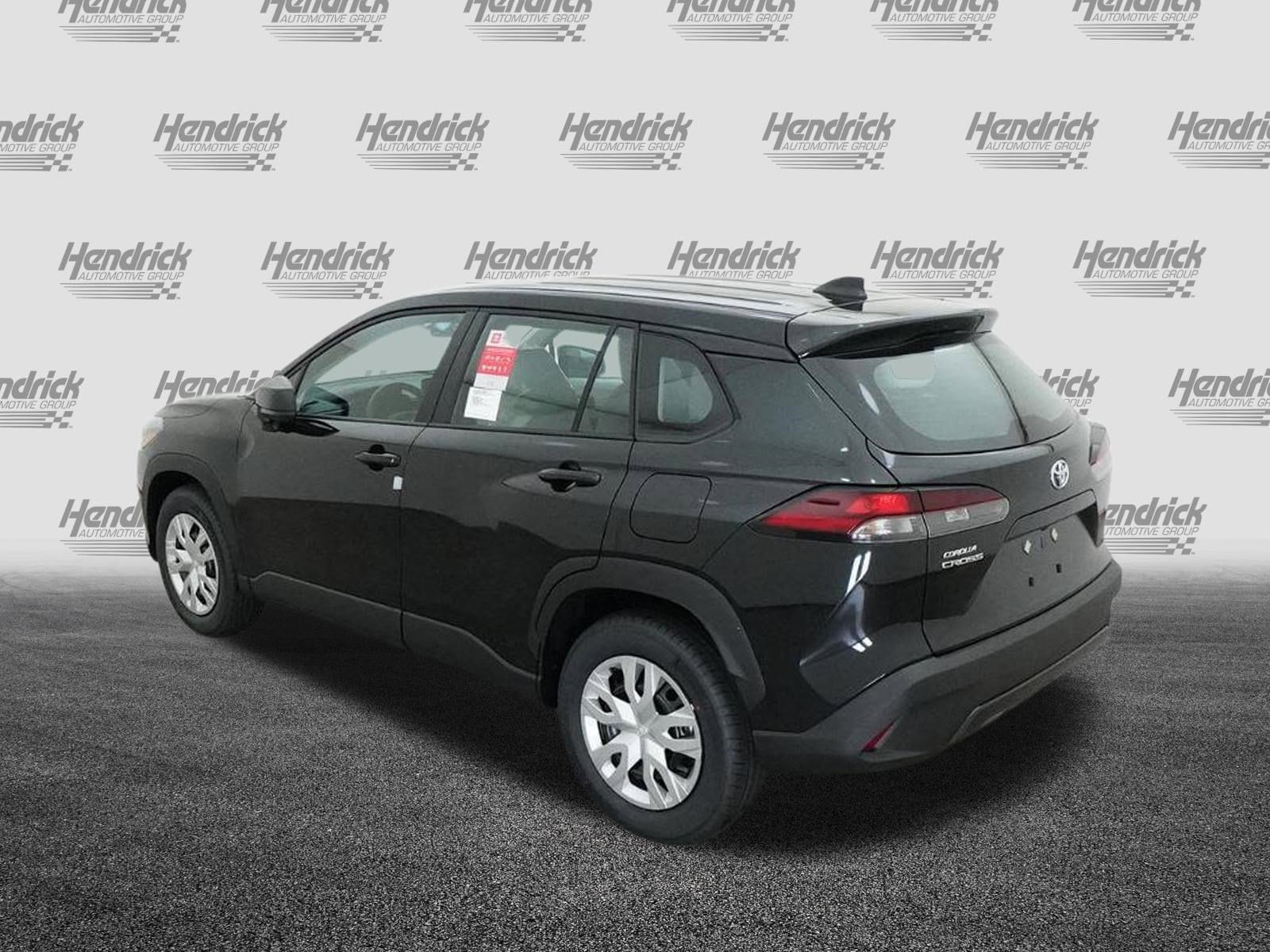 2026 Toyota Corolla Cross L photo 3