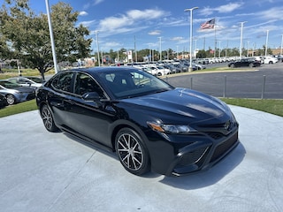 2024 Toyota Camry SE Sedan