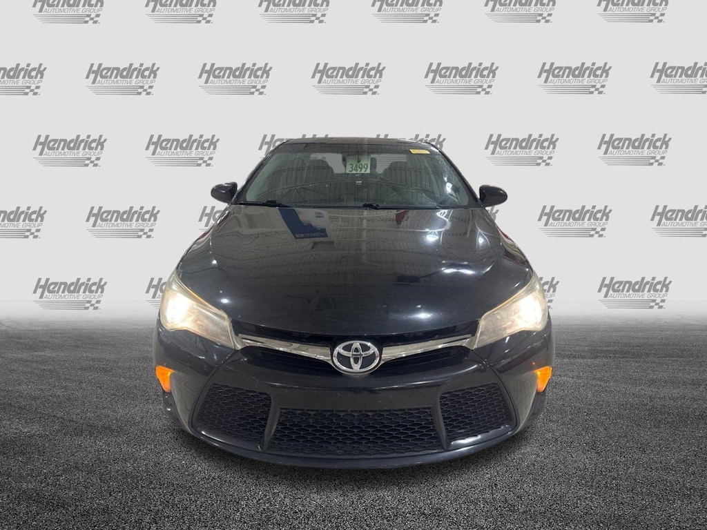 Used 2015 Toyota Camry LE Sedan