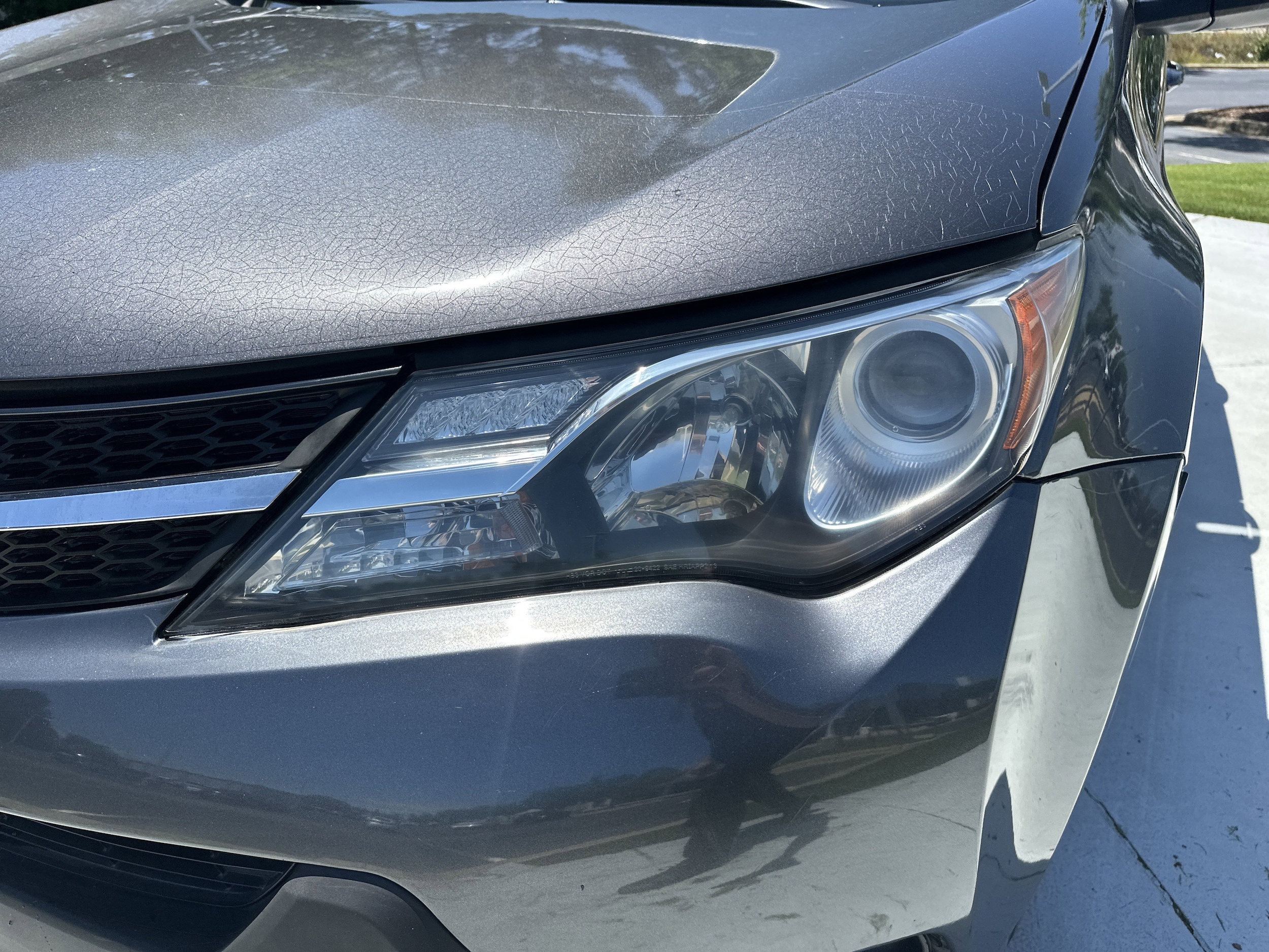 2015 Toyota RAV4 LE photo 5