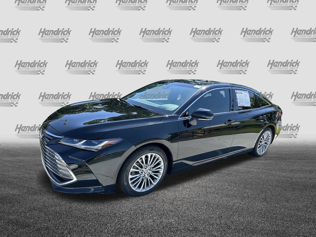 Certified 2022 Toyota Avalon Limited Sedan
