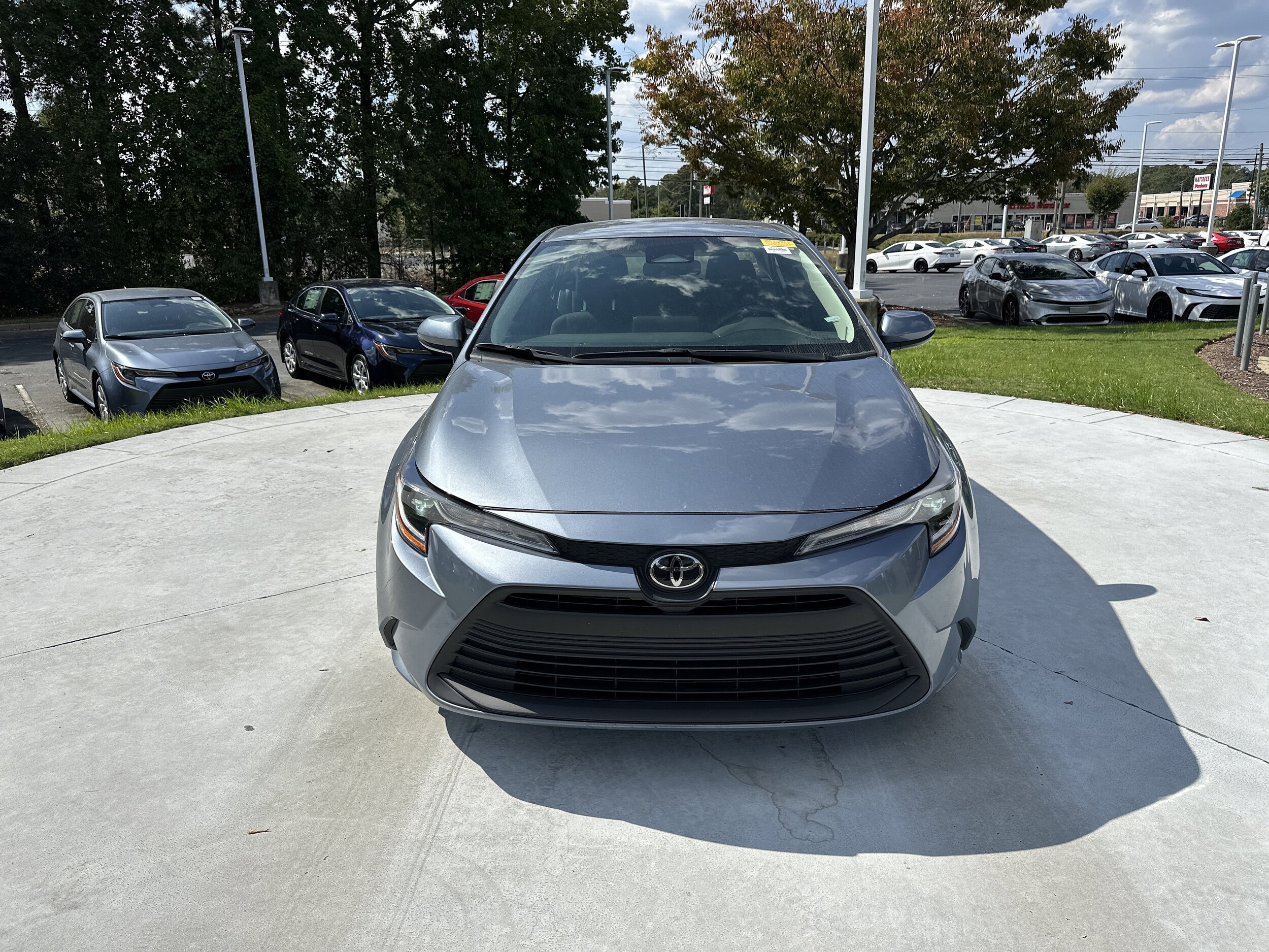 2024 Toyota Corolla LE photo 2
