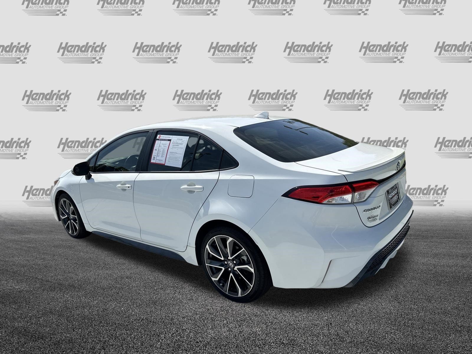 2020 Toyota Corolla SE photo 3