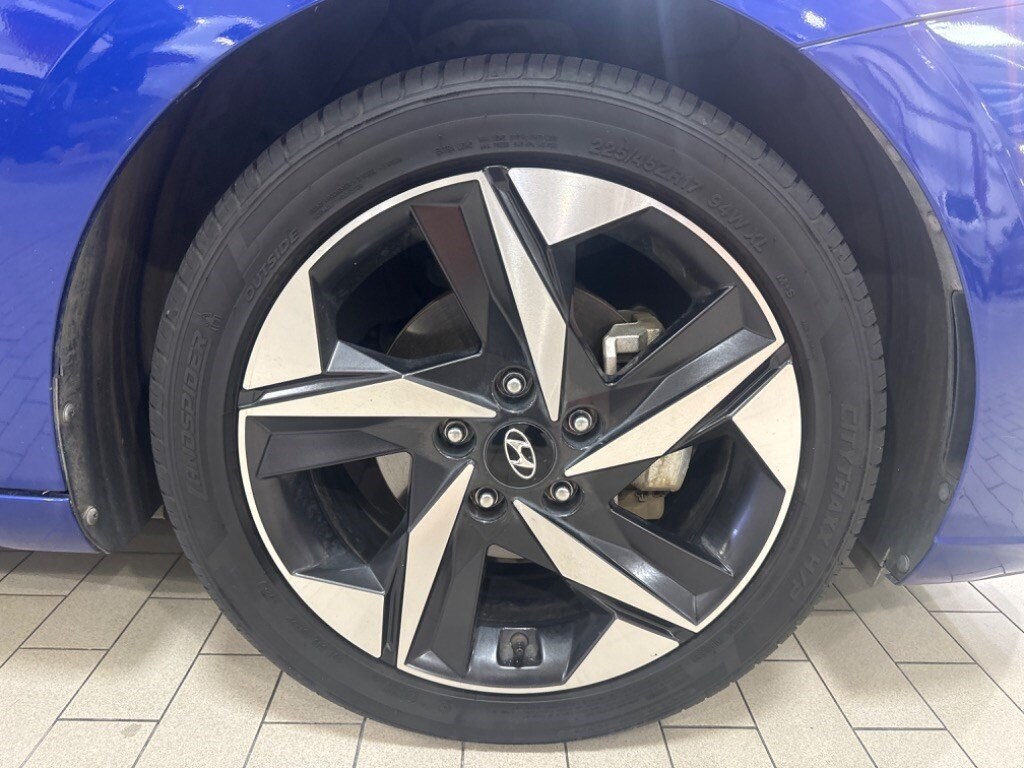Used 2023 Hyundai Elantra Hybrid Limited Sedan