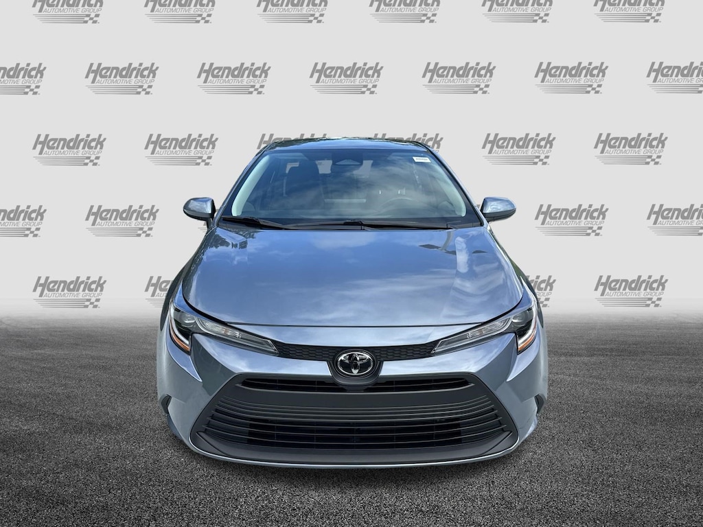Certified 2025 Toyota Corolla LE Sedan