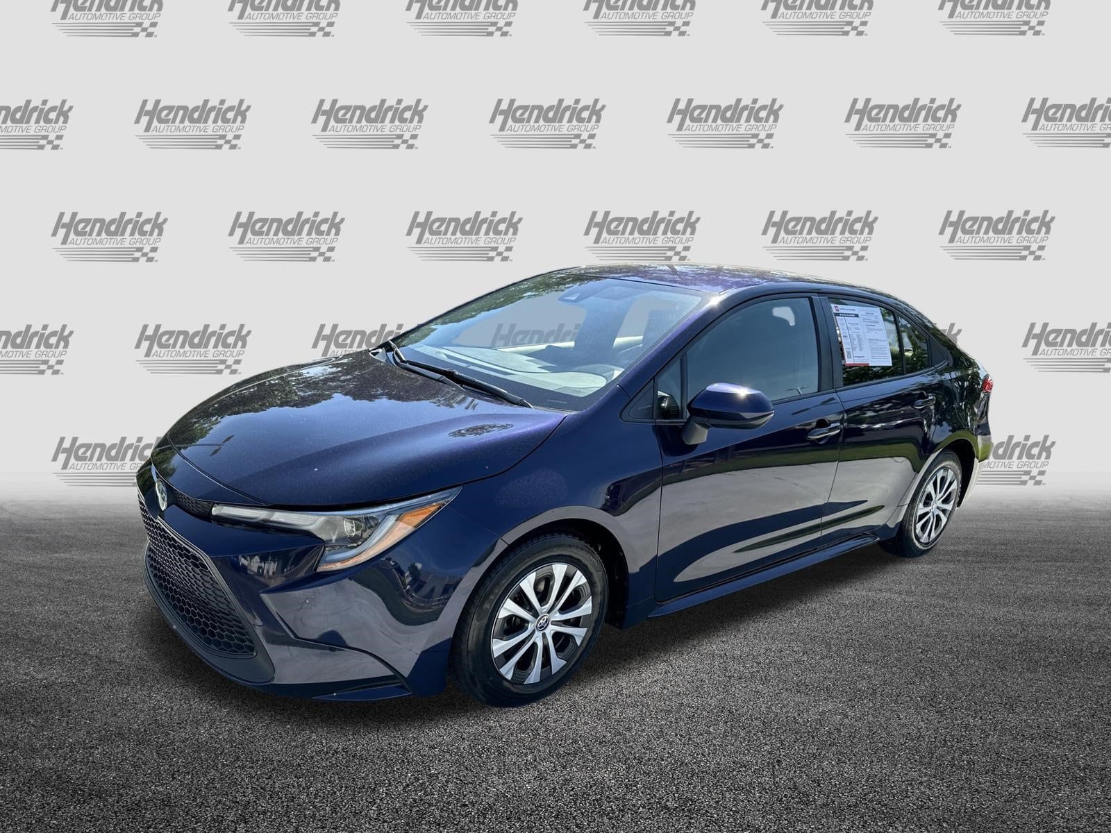 2022 Toyota Corolla Hybrid LE photo 4