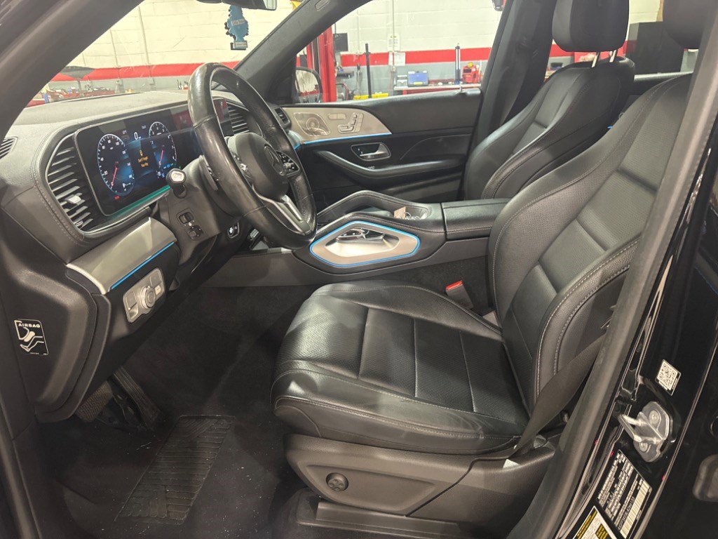 2020 Mercedes-Benz GLS 450 photo 4