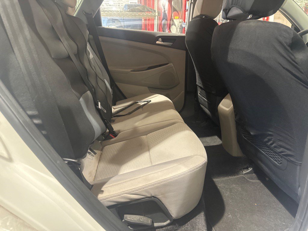 Hyundai Tucson SE