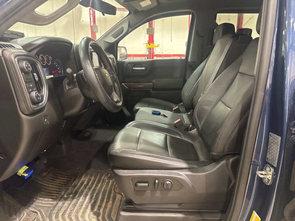 Used 2019 Chevrolet Silverado 1500 LT Pickup