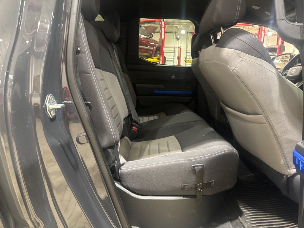 Toyota Tacoma 2WD TRD Sport