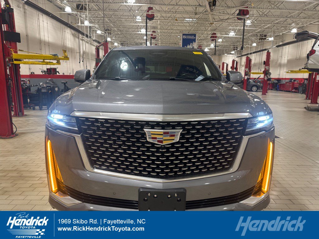 CADILLAC Escalade Premium Luxury