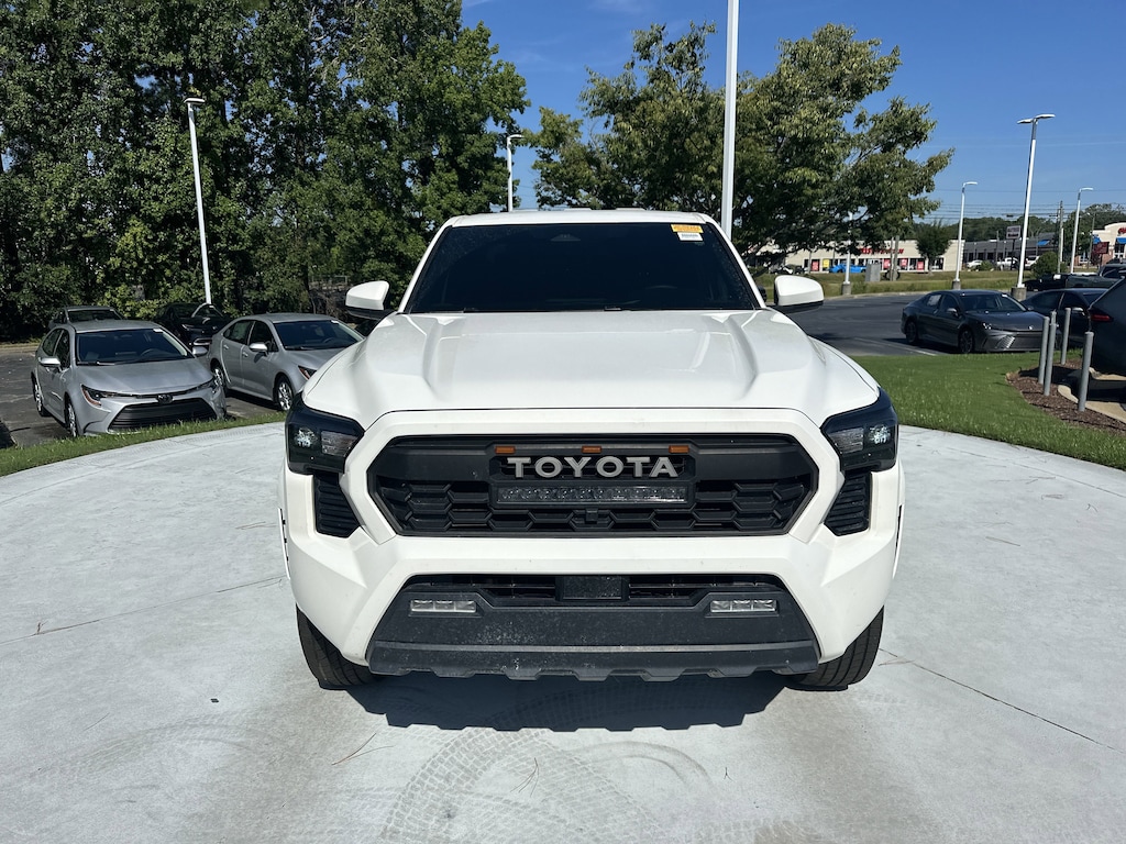 Used 2024 Toyota Tacoma 2WD SR5 Pickup