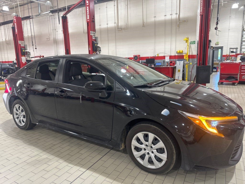 Certified 2024 Toyota Corolla Hybrid LE Sedan