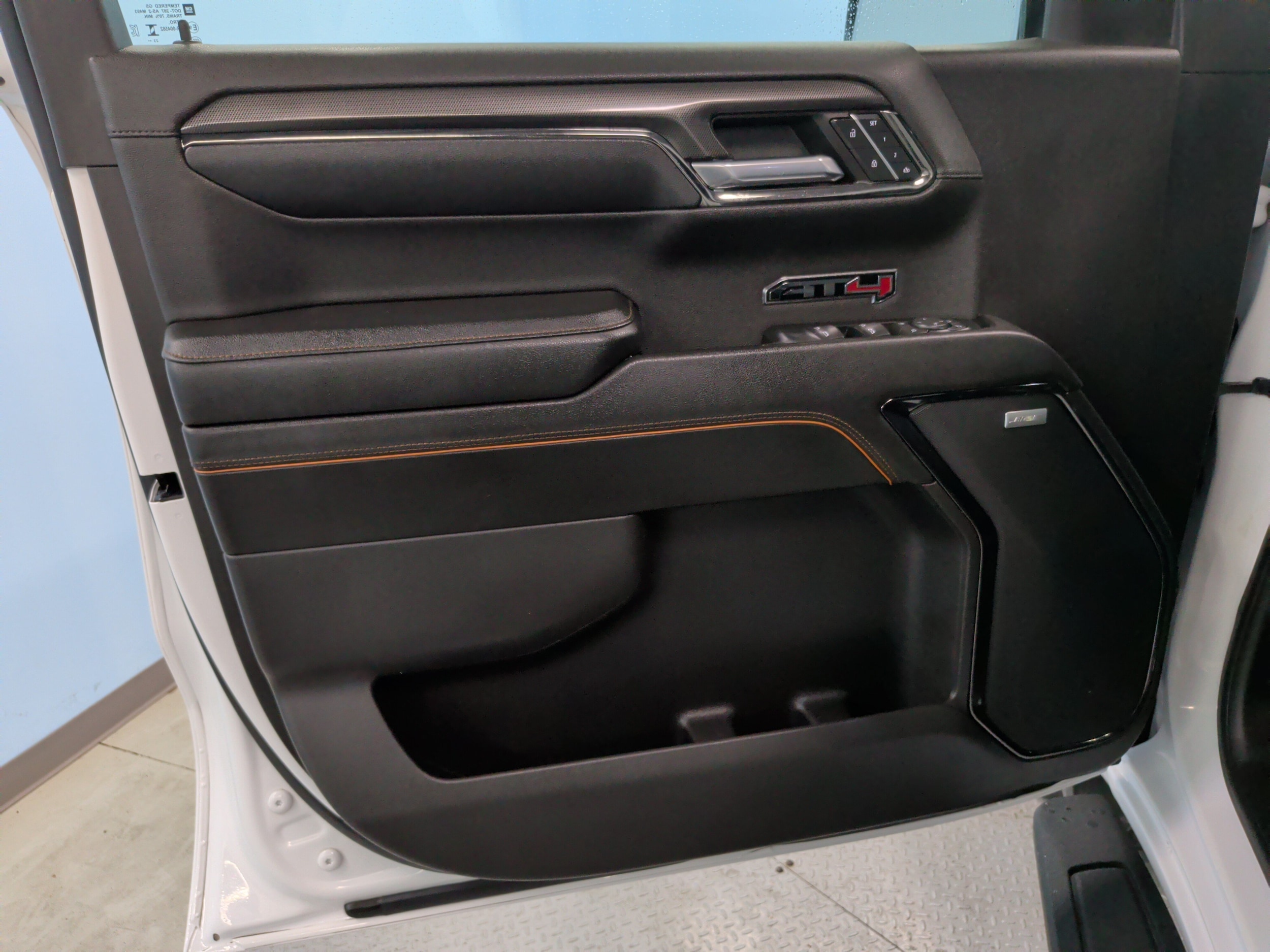 2024 GMC Sierra 1500 AT4 - Photo 14