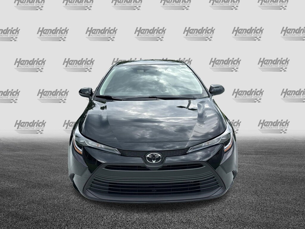 Certified 2025 Toyota Corolla LE Sedan