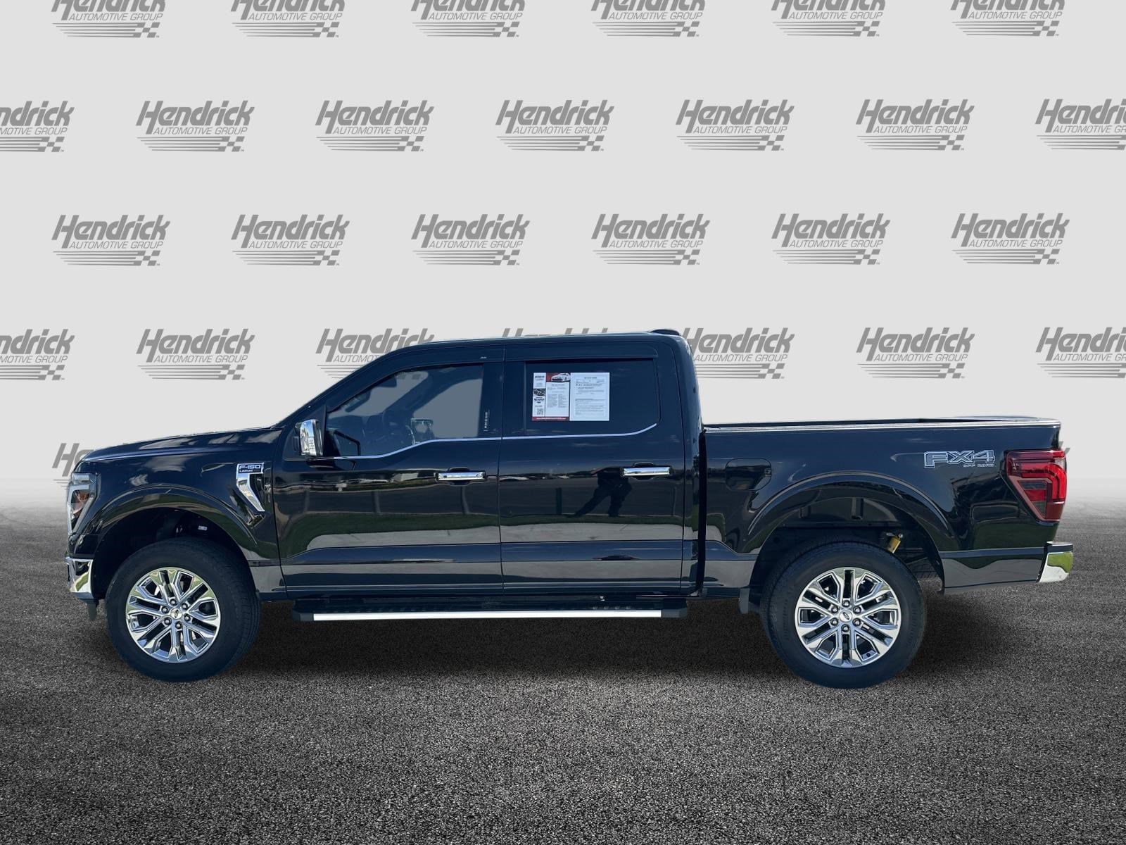 2024 Ford F-150 LARIAT photo 5