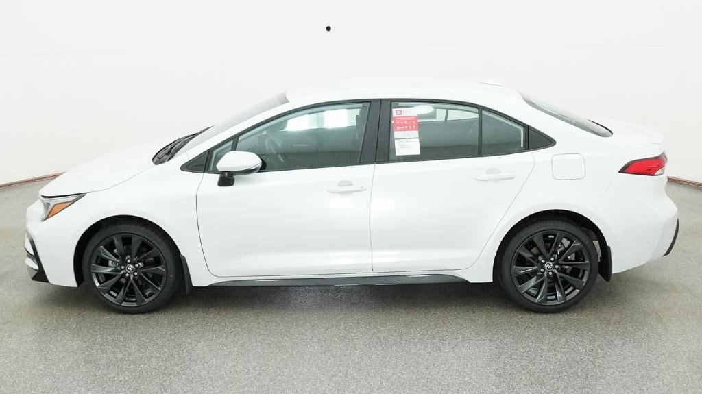 2026 Toyota Corolla SE photo 5