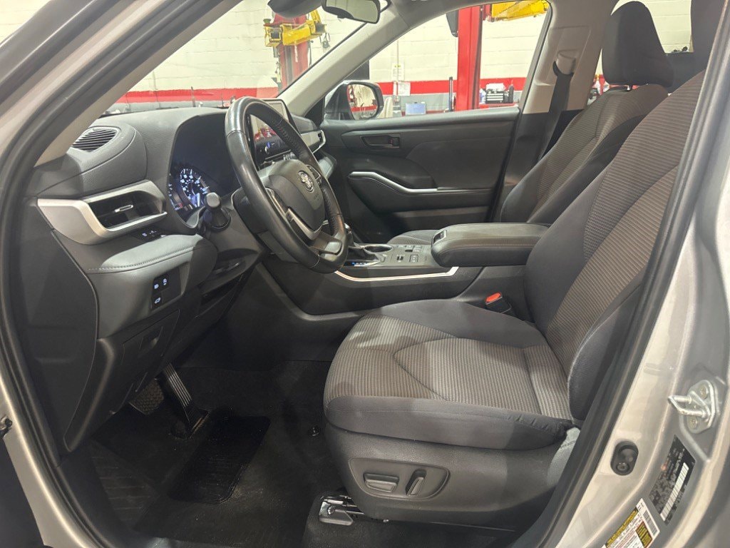 Certified 2024 Toyota Highlander LE SUV