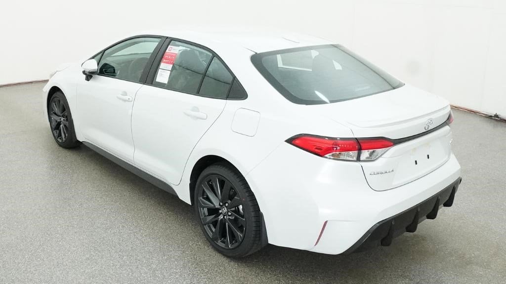 2026 Toyota Corolla SE photo 3