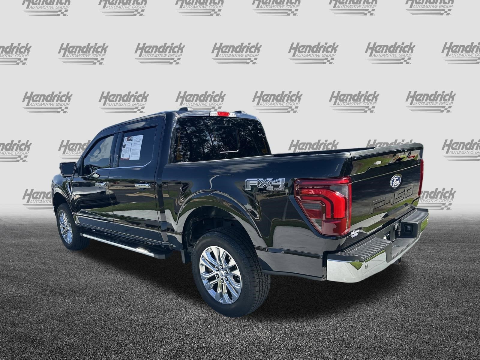 2024 Ford F-150 LARIAT photo 6