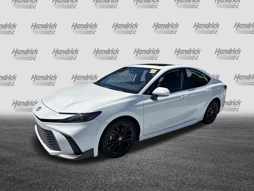 Used 2025 Toyota Camry SE Sedan