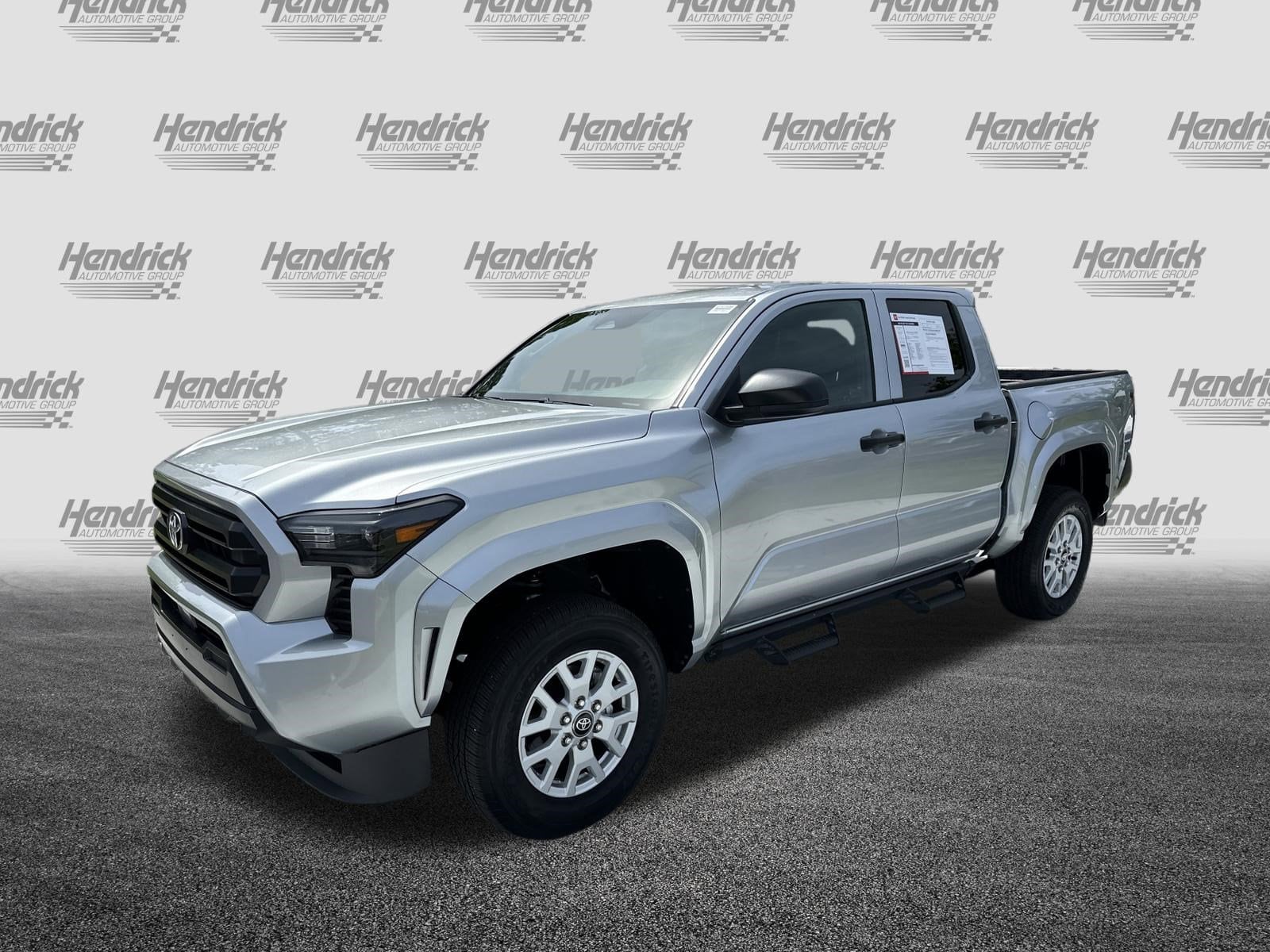 2025 Toyota Tacoma 2WD SR photo 4