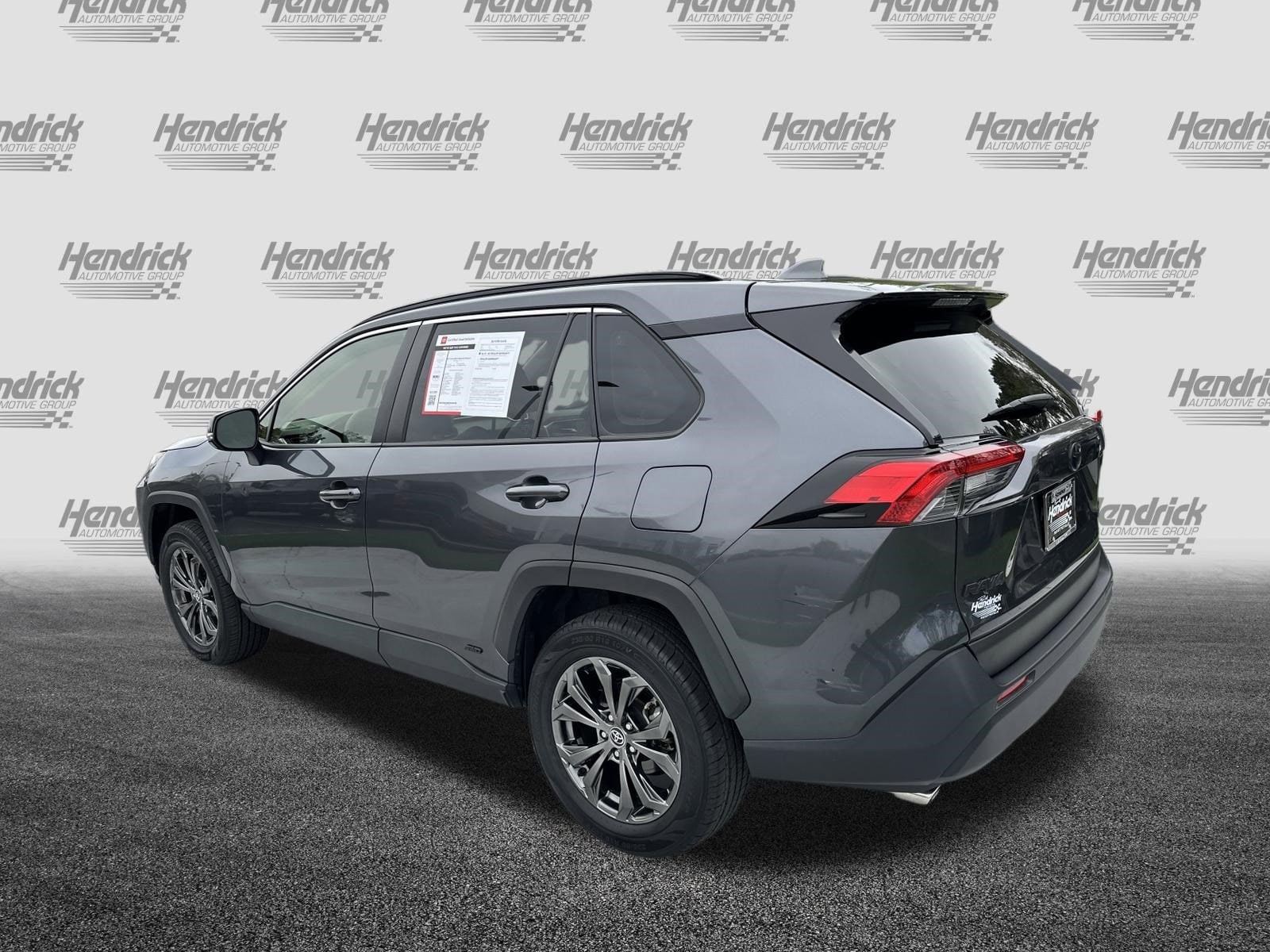 2023 Toyota RAV4 Hybrid XLE Premium photo 3