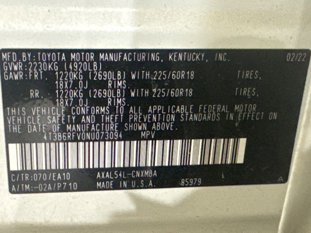 2022 Toyota RAV4 Hybrid XLE Premium photo 3