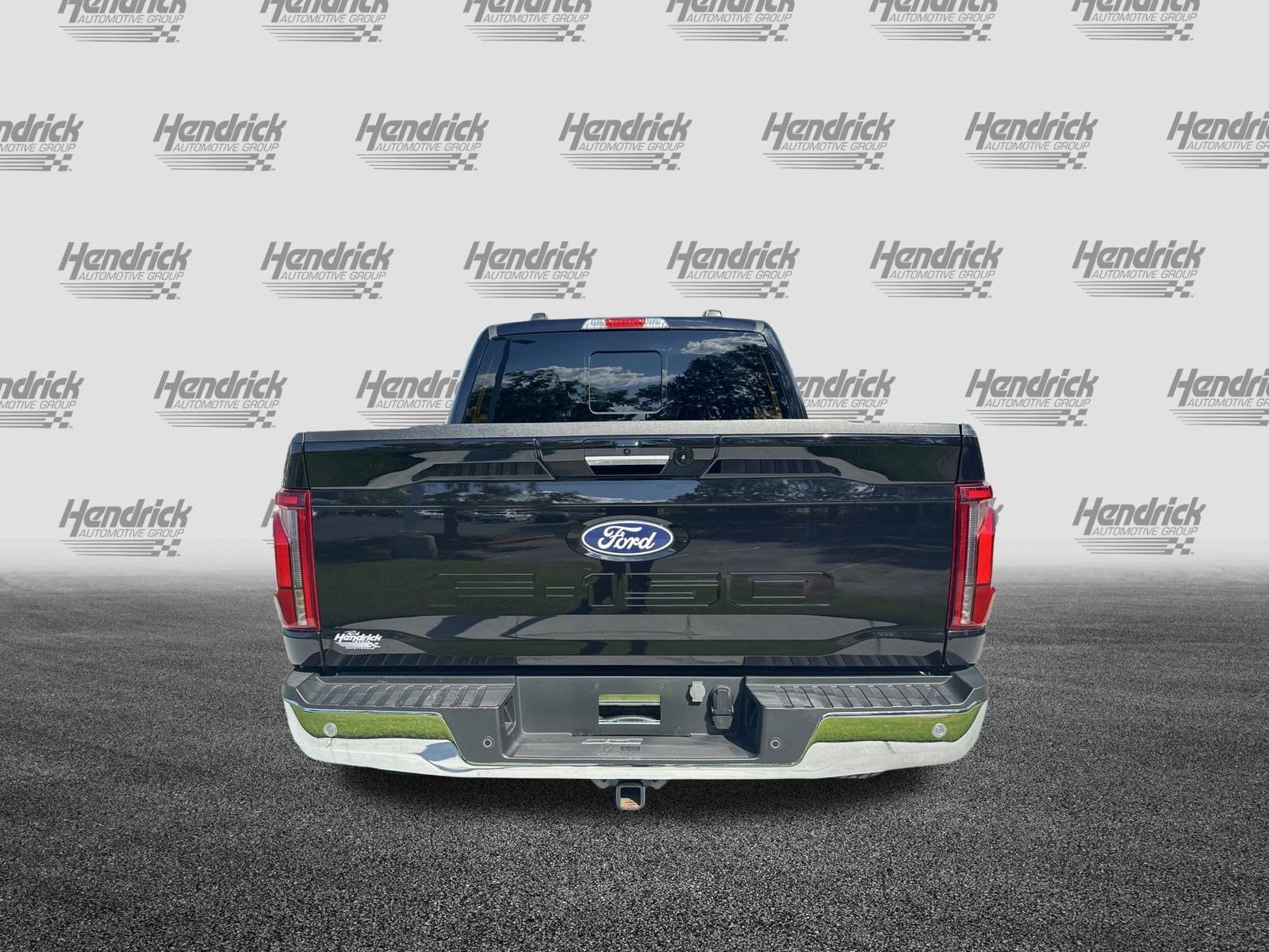 2024 Ford F-150 LARIAT photo 3