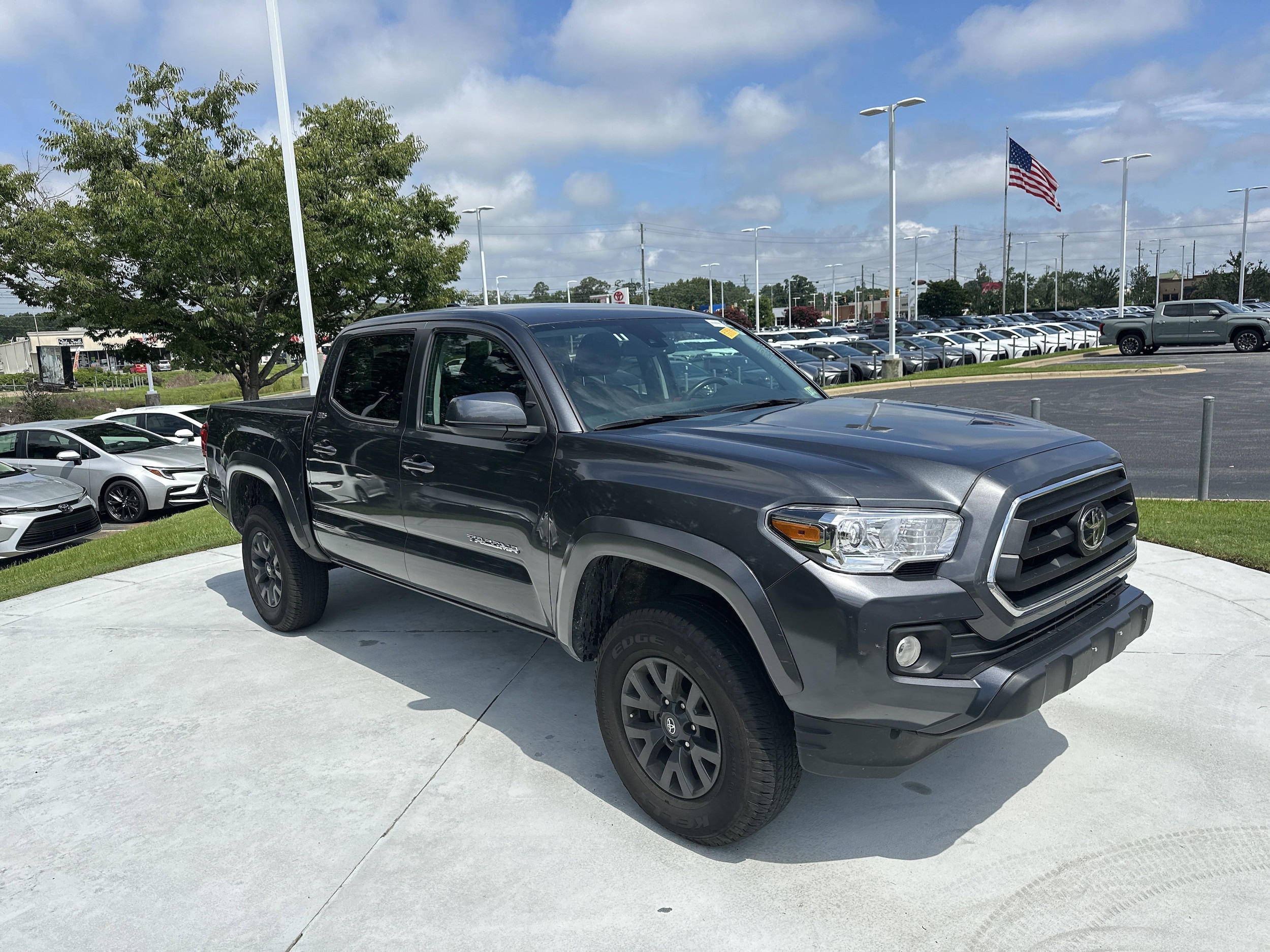 2023 Toyota Tacoma 4WD SR5