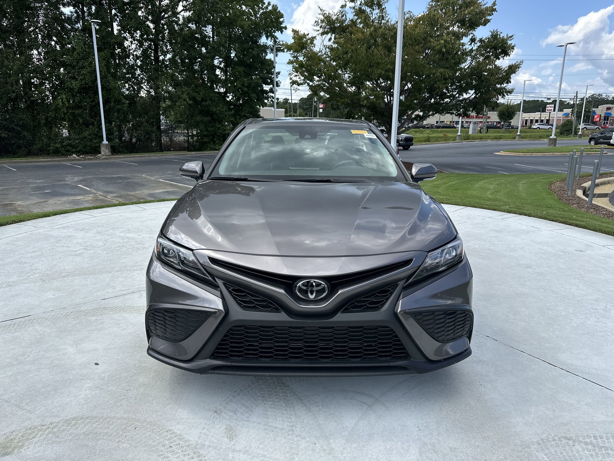 2024 Toyota Camry SE photo 2