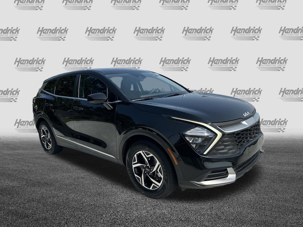Used 2023 Kia Sportage LX SUV
