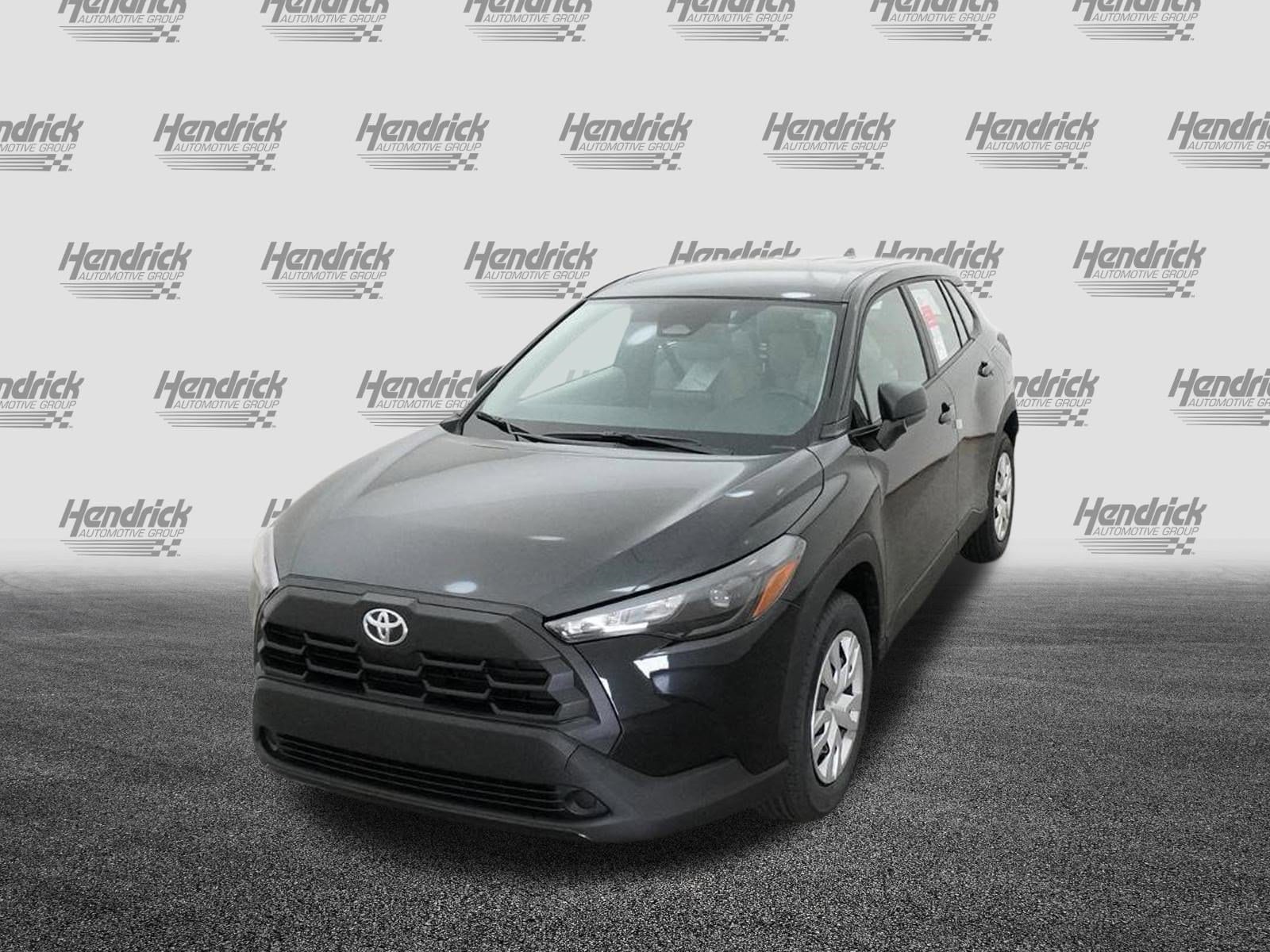 2026 Toyota Corolla Cross L photo 2