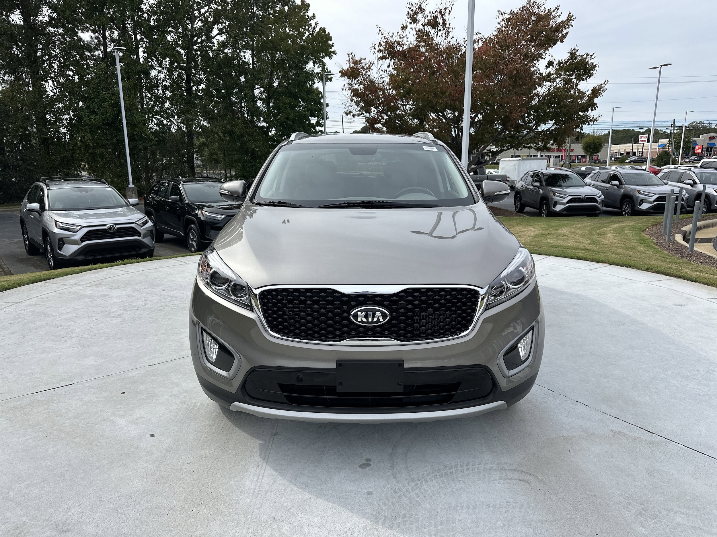 2016 Kia Sorento EX photo 2