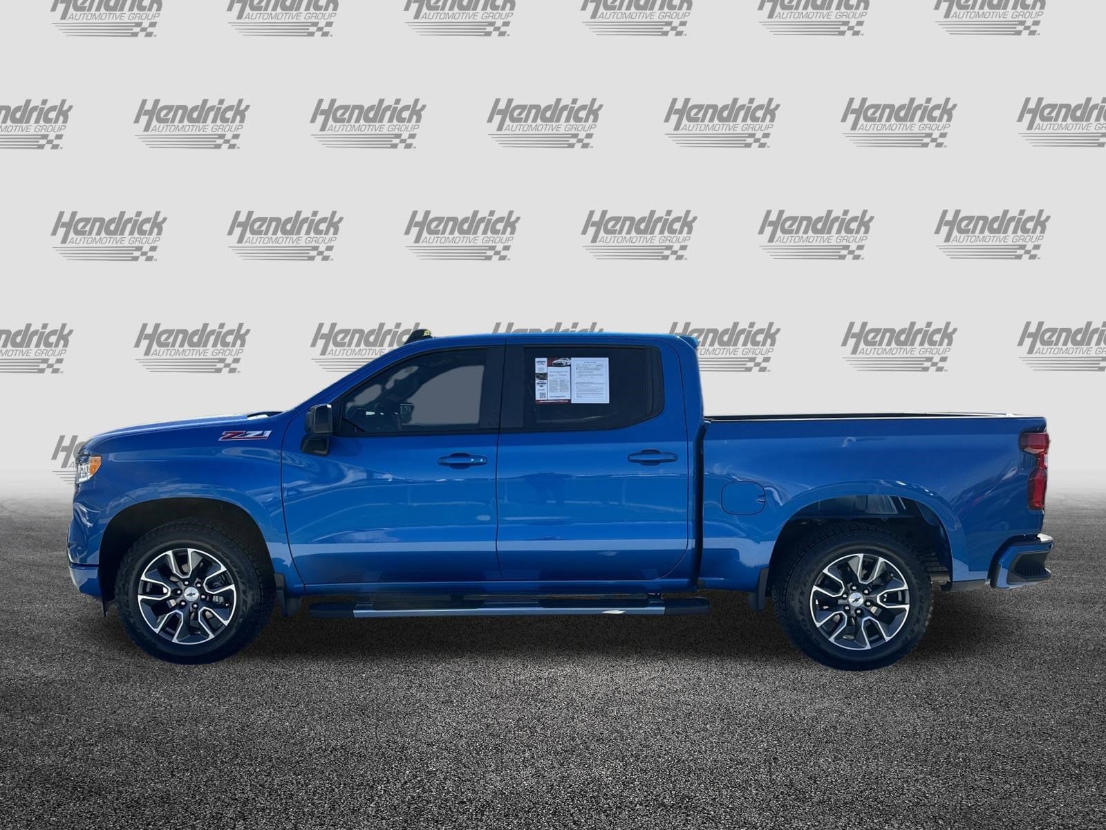 2022 Chevrolet Silverado 1500 RST photo 5