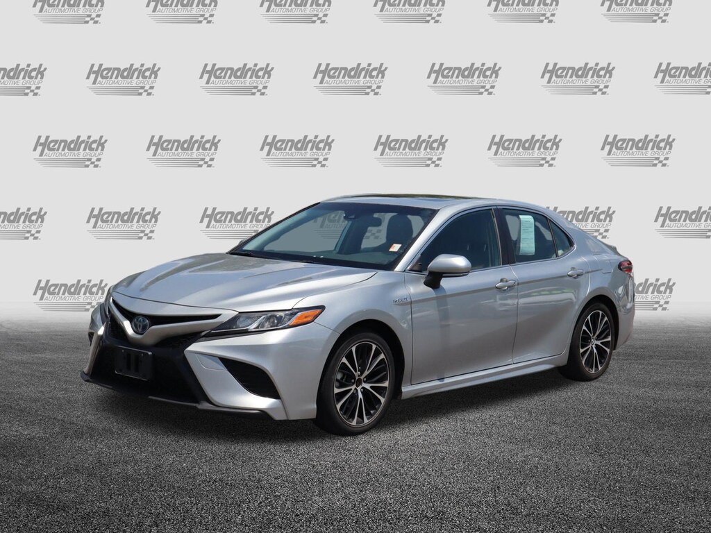 Certified 2019 Toyota Camry Hybrid SE Sedan