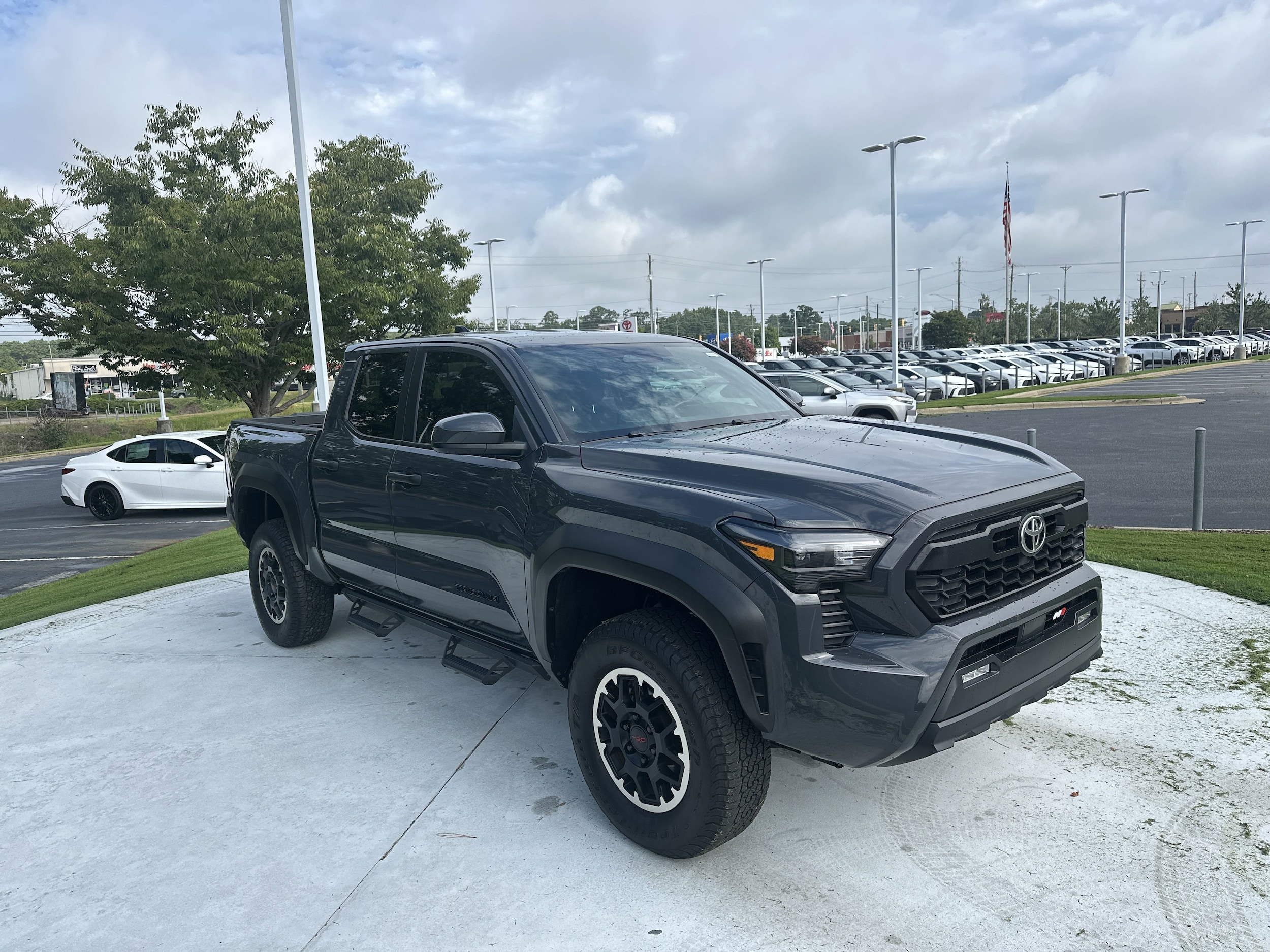 2024 Toyota Tacoma 4WD TRD Off Road
