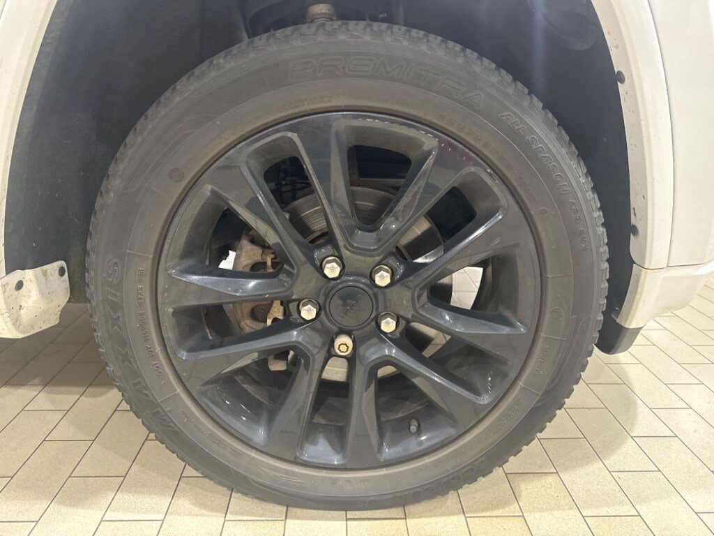 Used 2020 Jeep Grand Cherokee Altitude SUV