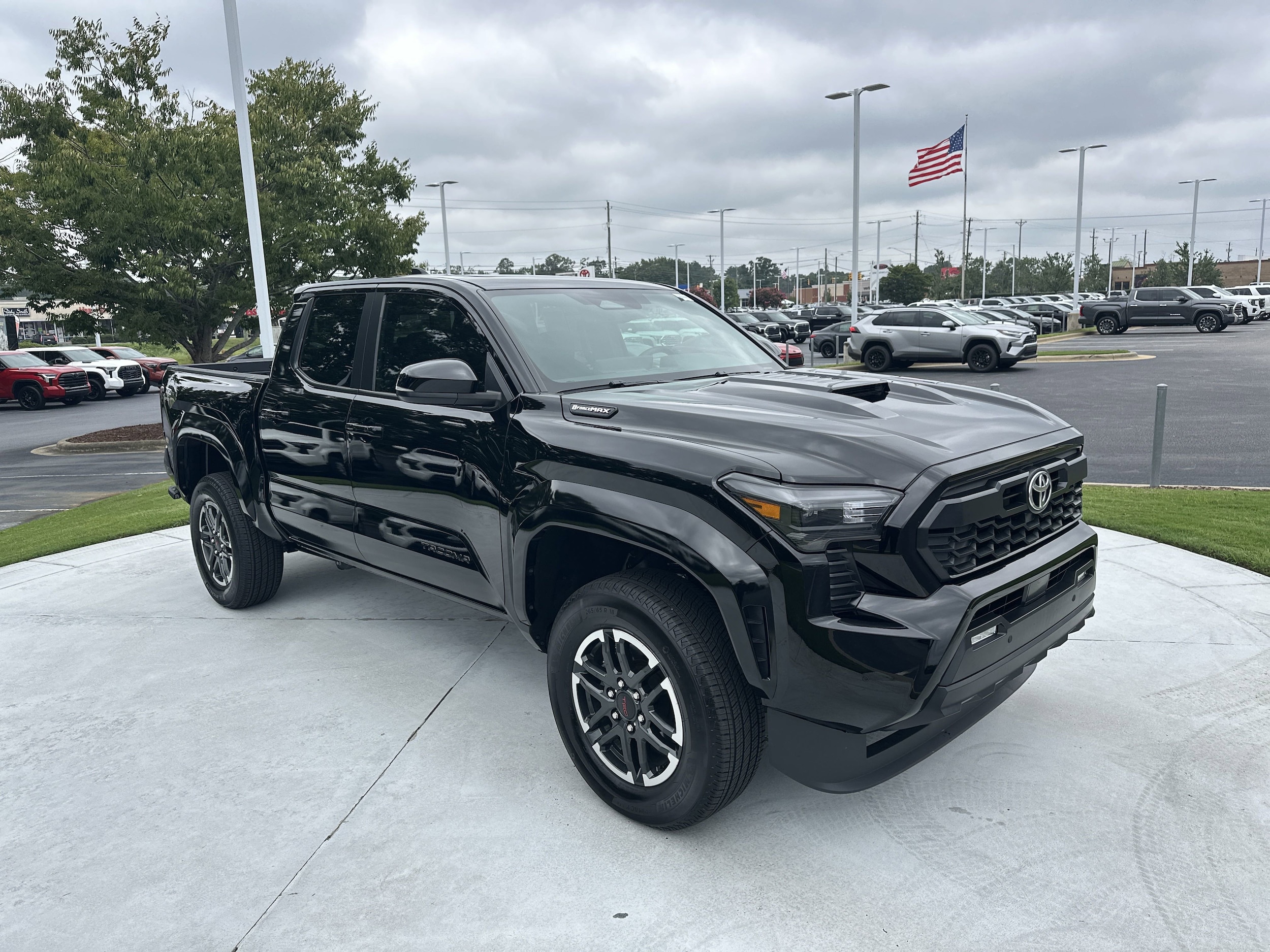 2024 Toyota Tacoma 4WD TRD Sport Hybrid