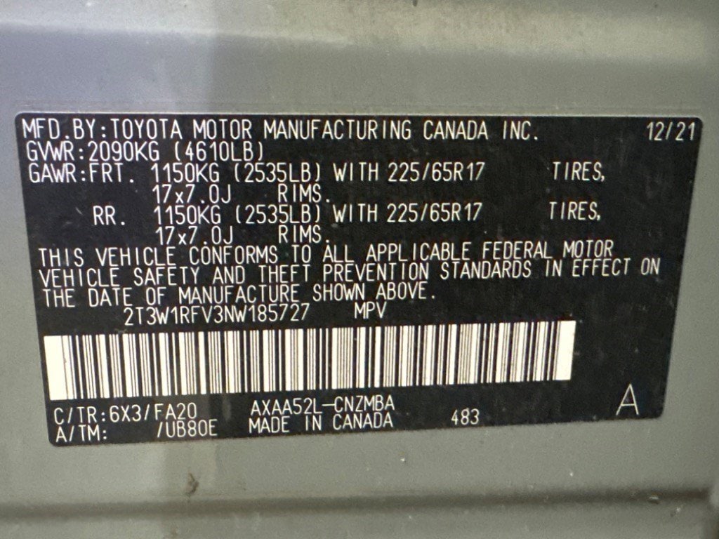 2022 Toyota RAV4 XLE photo 2