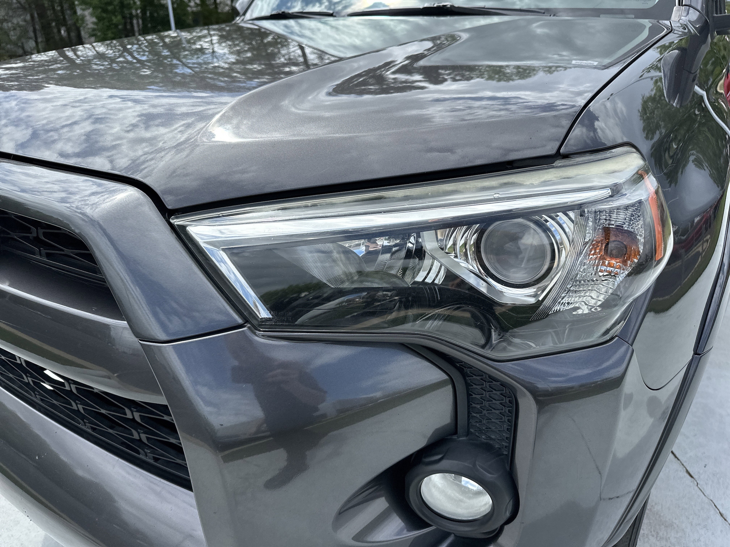 2018 Toyota 4Runner SR5 Premium photo 4