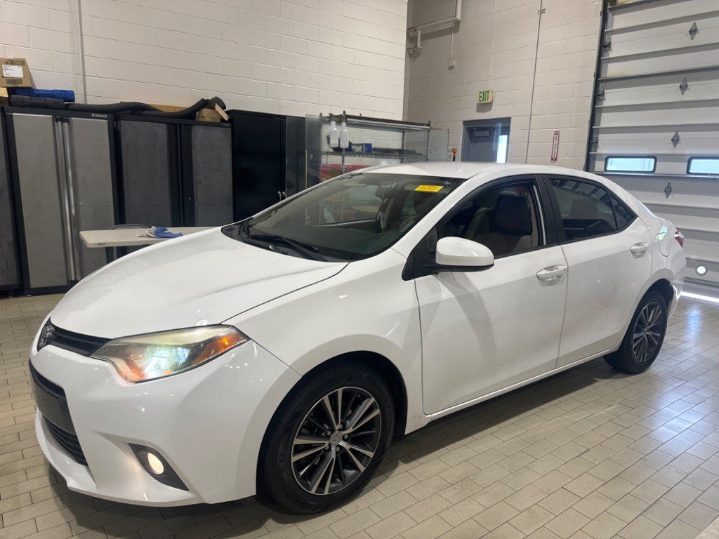 Toyota Corolla LE Plus
