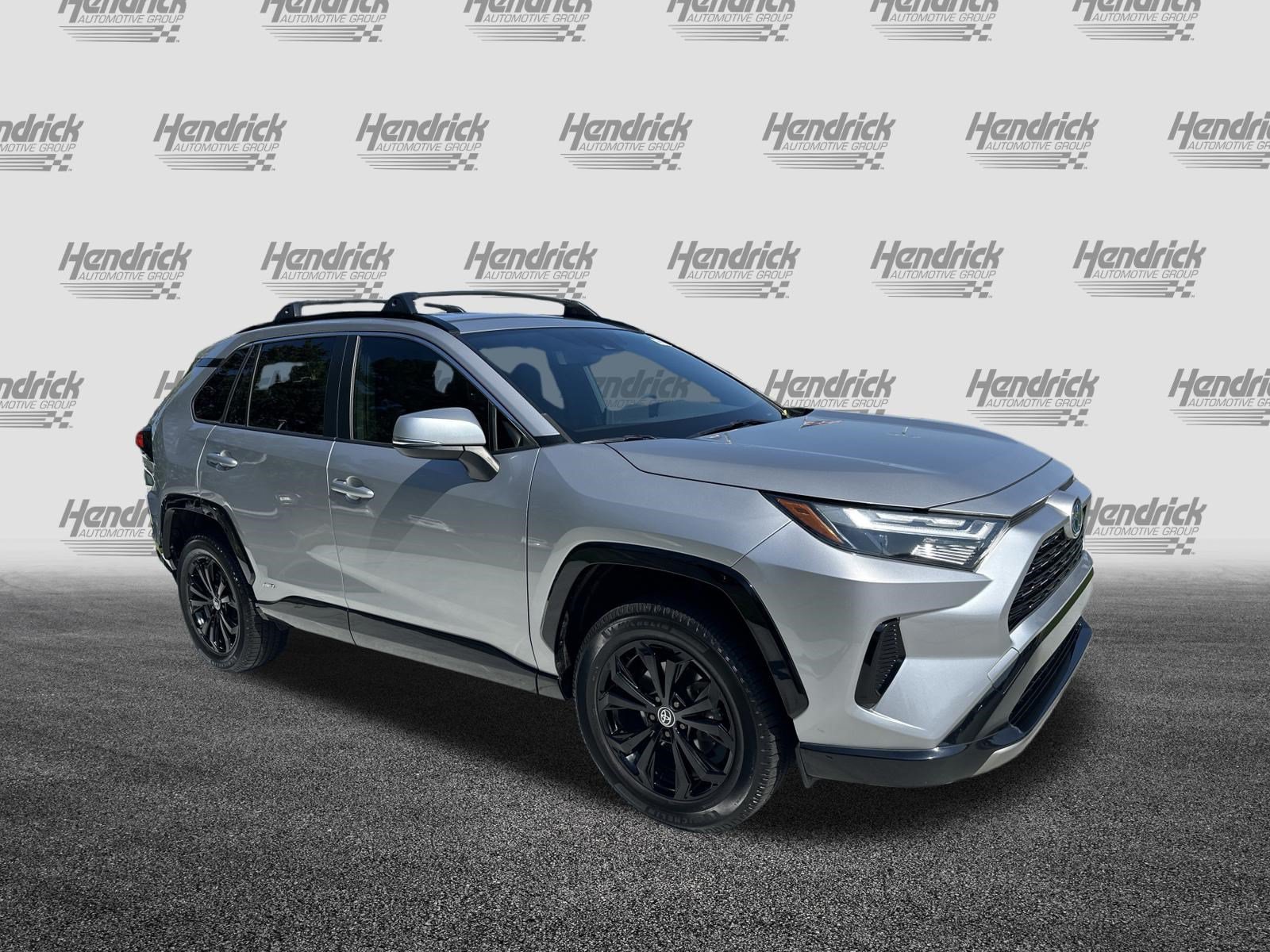 2022 Toyota RAV4 Hybrid SE SUV